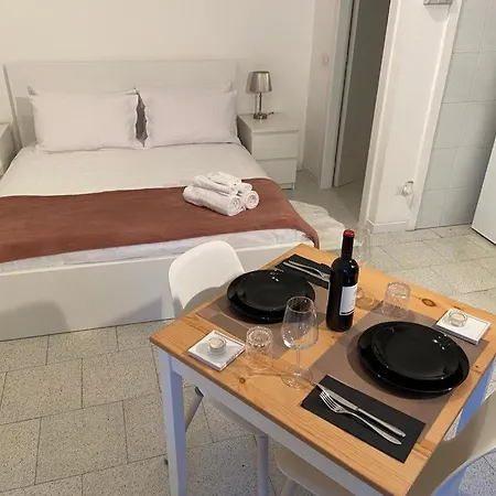 Navigli's Studio Apartamento Milão